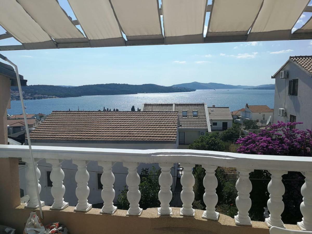 Villa Kartelo Trogir Exterior photo